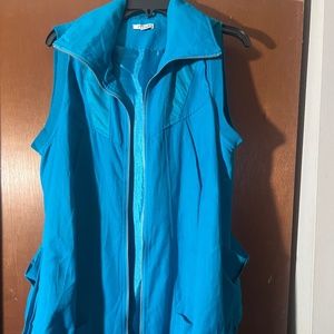 "STYLE" Long Turquoise Front Zipped Vest with Two Large Front Pocket